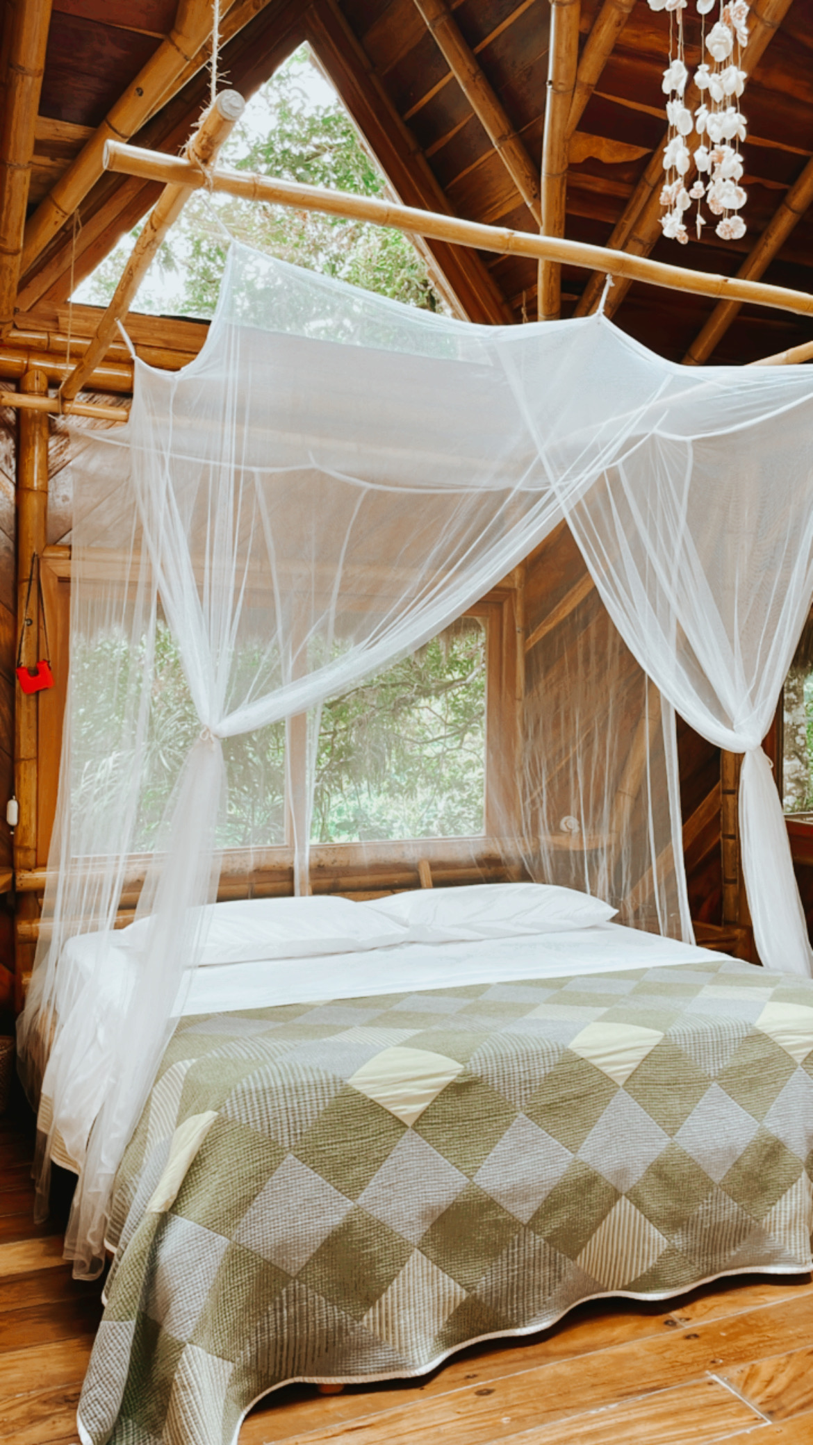 Bamboo House Ecuador